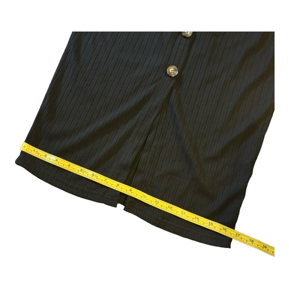 NWT Dynamite dress. Size Medium. Black ribbed fabric. - Picture 10 of 11